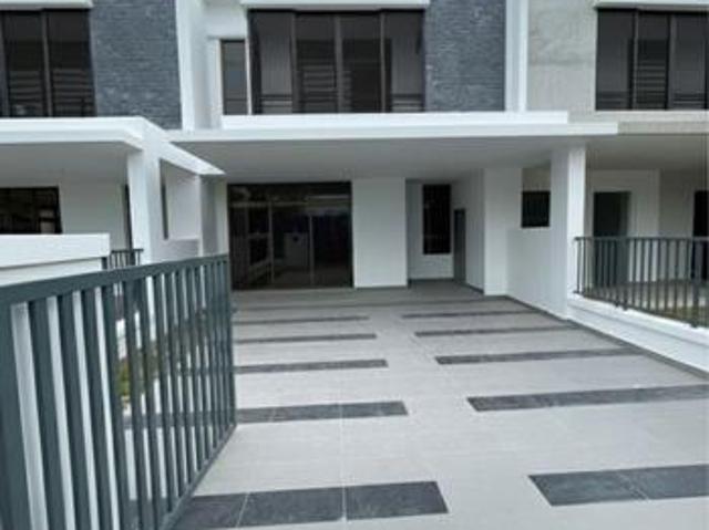 New Ready unit 22x70 terrace house Skudai Mutiara Rini Unblock View