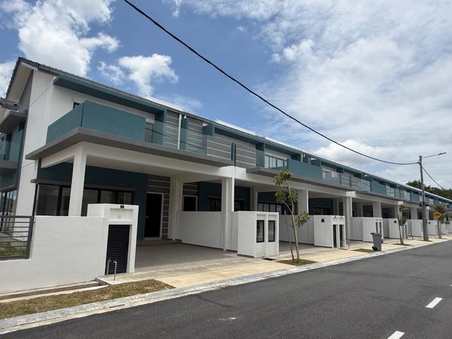 New Ready Unit Zero Deposit 2 Storey Terrace Ayer Keroh Melaka