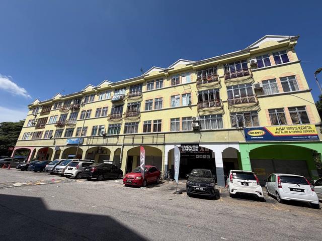 NEW REFURBISHED Tenaga APARTMENT BELOW MARKET HENTIAN KAJANG