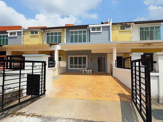 NEW RENoTAMAN PELANGI SEMENYIH OAKBERRY 2 STOREY TERRACE HOUSE