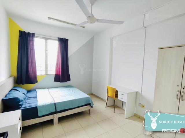 【New Renovated & Low Deposit】Casa Subang Aircond Room USJ1