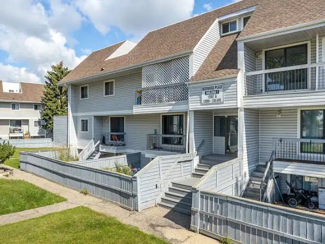 New renovated 1 Bed Apartment in Carlisle Neighbour Hood