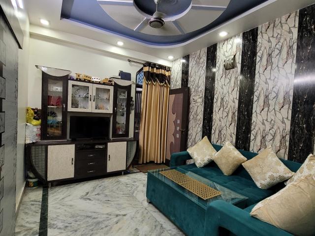 New With Lift Parking 4 Bedroom 1500 Sq. Ft. Apartment in Shahdara Delhi Listing ID: #10090