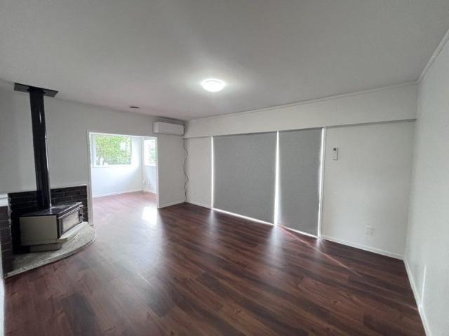 new windsor, 4 bedrooms