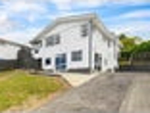 New Windsor, 5 bedrooms, $1450 pw