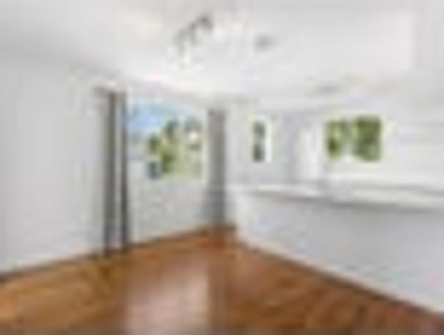 New Windsor, 5 bedrooms, $795 pw