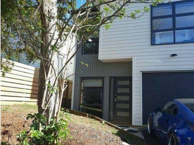 new windsor, 3 bedrooms