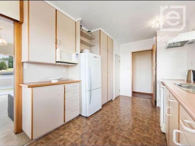 new windsor, 3 bedrooms