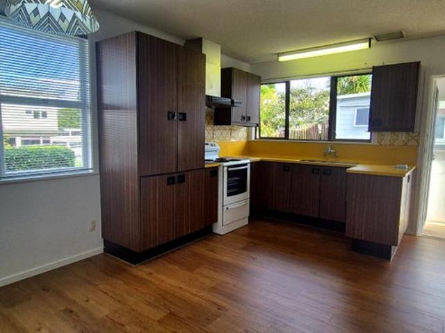 new windsor, 3 bedrooms