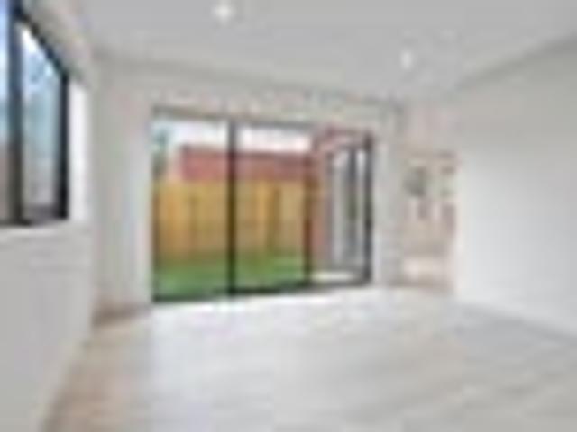 New Windsor, 3 bedrooms, $800 pw