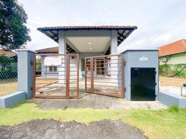 New Wiring Paint Bungalow in Taman Riveria Perdana Klang