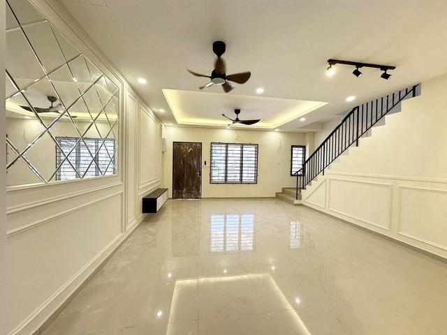 NEW UNIT Double Storey Terrace Taman Semarak Warisan Kota Warisan