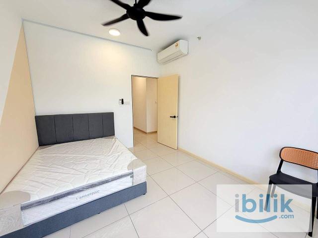[New unit & near mrt taman suntex] Big Room Queen bed with A/C & Window For Rent at You City III, Cheras