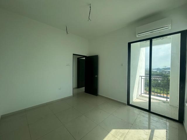 New Unit One city juru condo FOR SALE