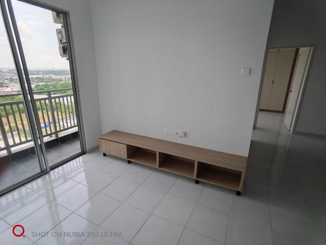 New UnitPartly Furnish DRuby Residences Condo Taman Puchong Intan