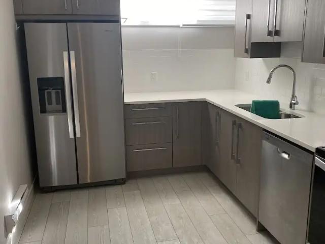 New X large 1 bedroom suite in Walden