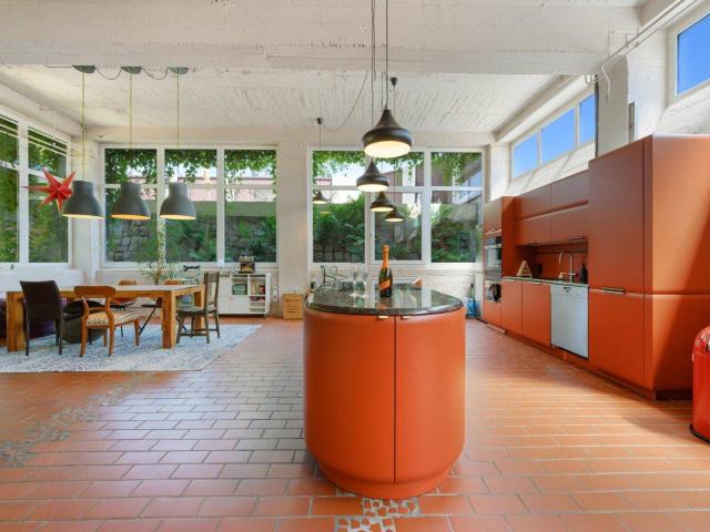 New York trifft Alte Donau – Designerloft mit Garten & Pool