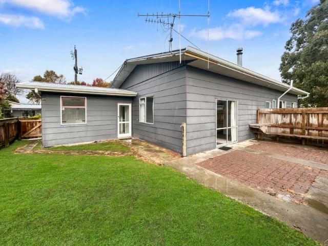 newbury, 3 bedrooms