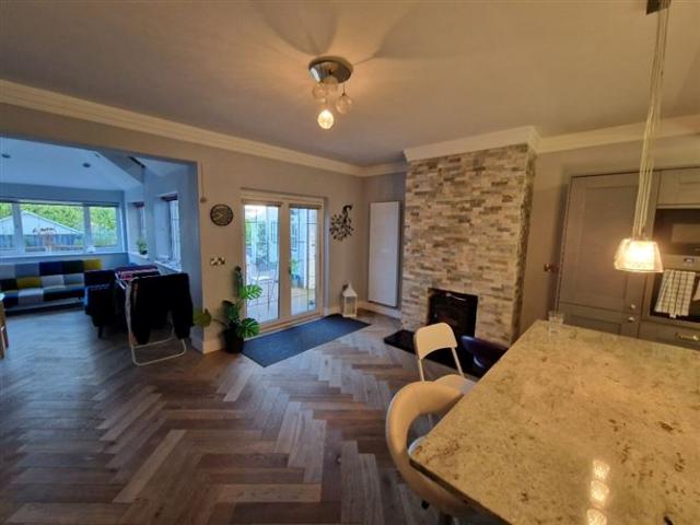 Newcastle Manor Crescent Double Room / House Share, Newcastle, Co. Dublin Ray Cooke Auctioneers 4886 MyHome. Ie Lettings