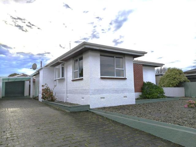 newfield, 3 bedrooms