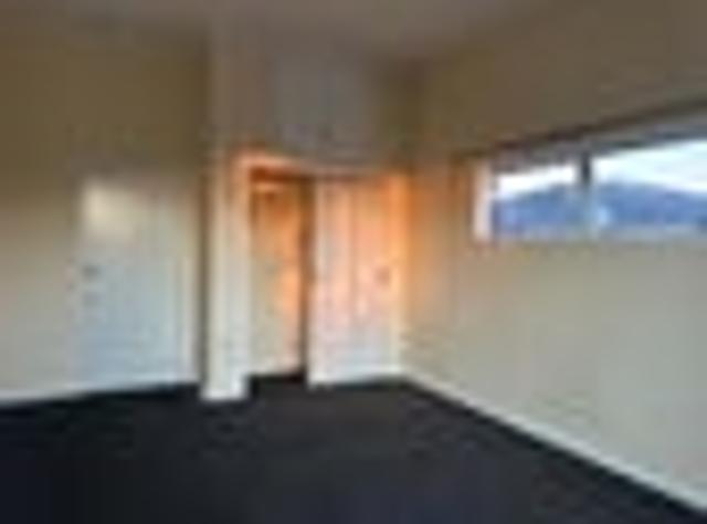 Newlands, 2 bedrooms, $510 pw