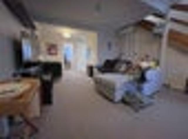 Newlands, 2 bedrooms, $595 pw