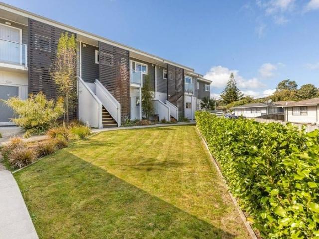 newlands, 2 bedrooms