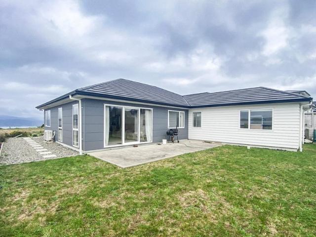 newlands, 3 bedrooms