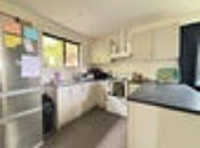 Newlands, 3 bedrooms, $595 pw