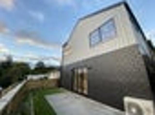 Newlands, 3 bedrooms, $769 pw