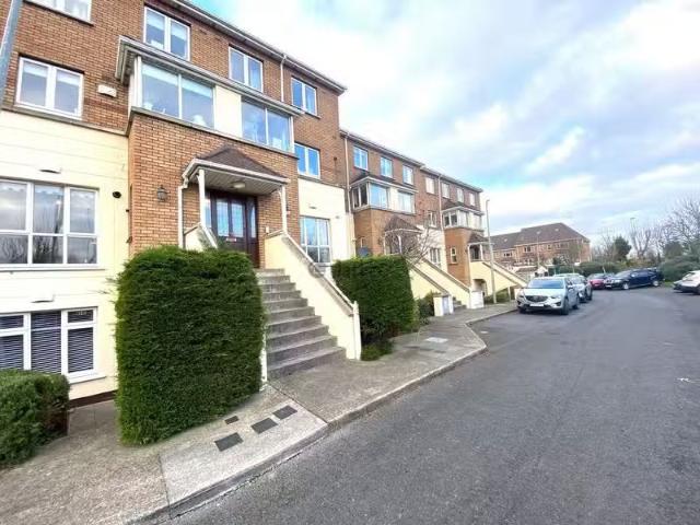 Newlands Manor Fairways, Clondalkin, Dublin 22 is for rent