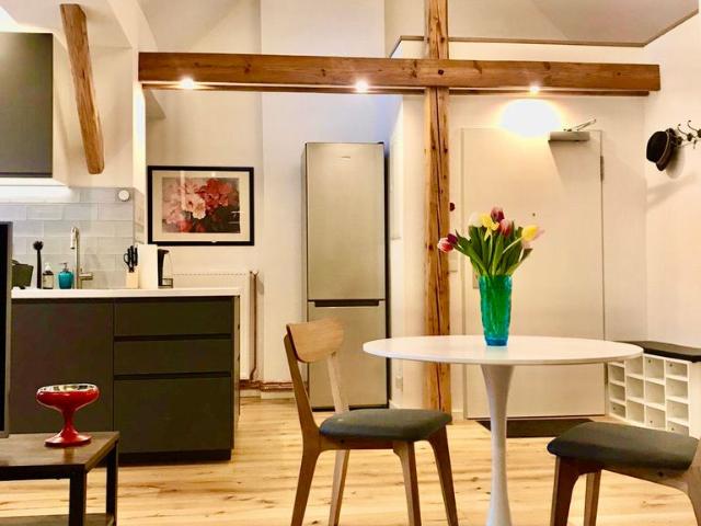 Newly built 50m2 penthouse loft, Berlin Amsterdam Apartments for Rent