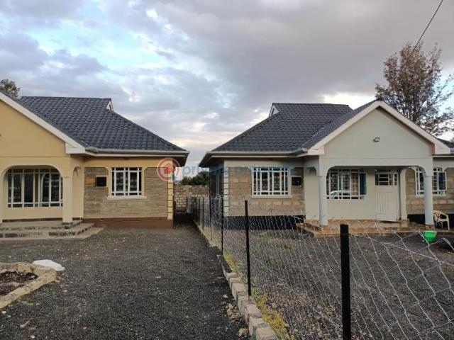 Newly Built 3 Bedroom Bungalow With Perimeter/dsq On Eighth In Rongai