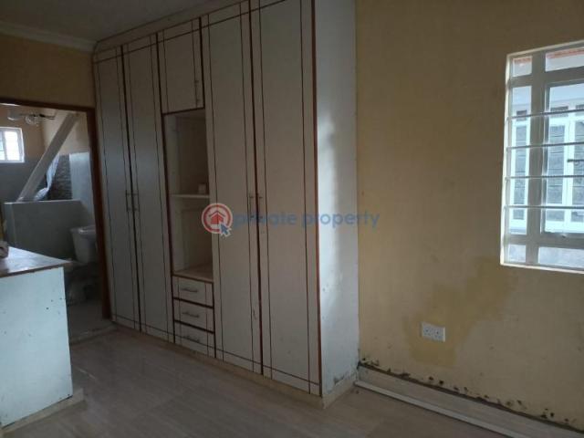 Newly Built 3 Bedroom Bungalow With Perimeter/dsq On Eighth In Rongai