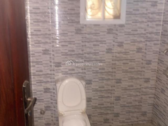 Newly Built 3 Bedrooms Flat