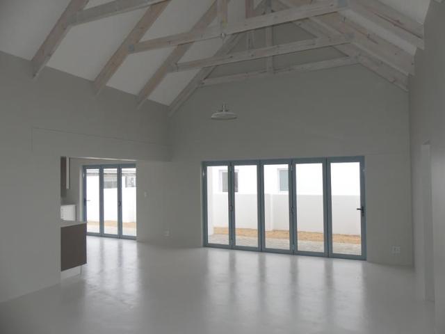 Newly completed home located in POPULAR coastal estate