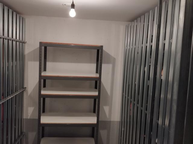 Newly furnished new building bright with garden centrally located near S Bahn incl. fiber optic connection