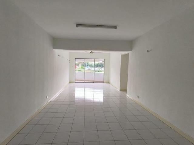 Newly Paint 3 Bedroom Unit for Sale