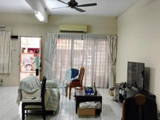Newly Painted 2 Storey Terrace in Taman Bayu Perdana Klang