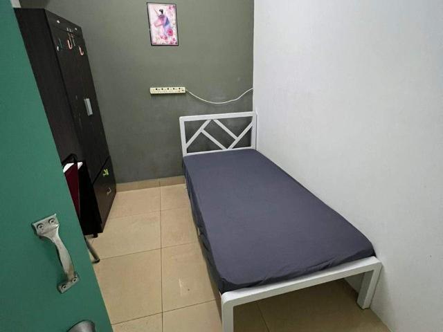 Newly Renovated8 Mins to Sunway Velocity‼️Cozy and Affordable Master Room‼️