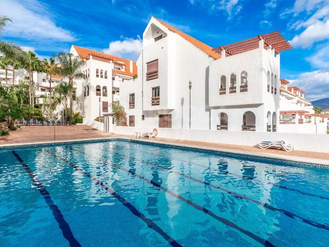 Newly Renovated 3 Bedroom Apartment