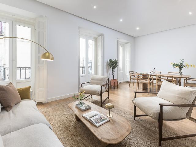 Newly renovated 3 bedroom apartment in Justicia