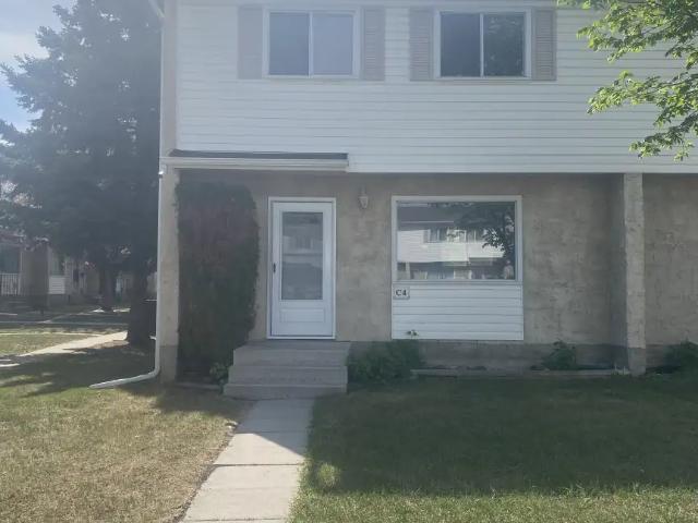 Newly renovated 3 bedroom 2 bath townhouse available immediately