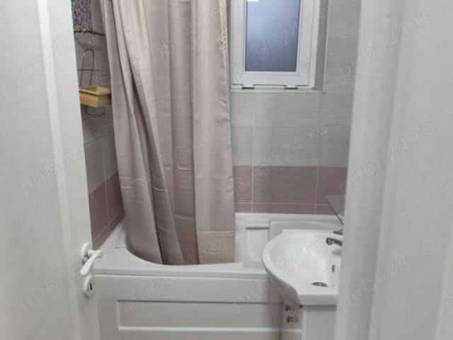 Newly renovated 3 room apartment for rent UMF Independetei Iasi Romania