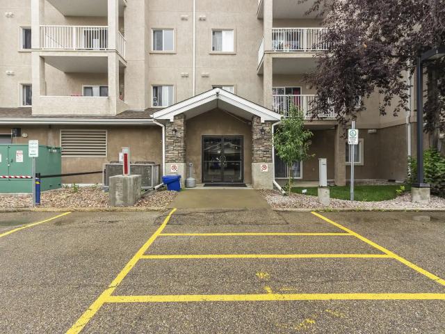 Newly Renovated 1 Bed 1 Bath Condo Unit