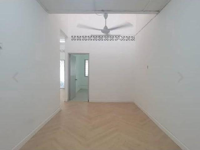 Newly Renovated 1 Storey Terrace House at Taman Sri Muda