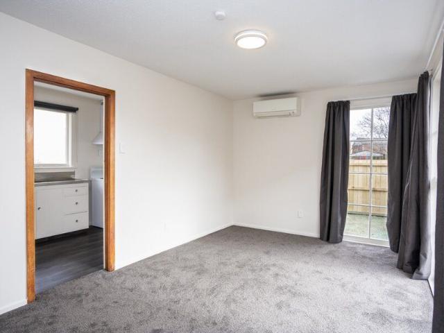 NEWLY RENOVATED 2 BEDROOM UNIT – A MUST SEE
