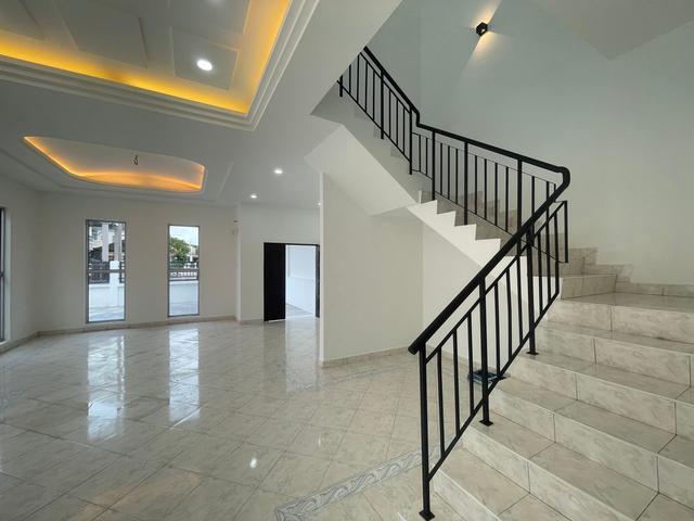 Newly Renovated 2 Storey Semi D Taman Seri Permai Near BM Utama