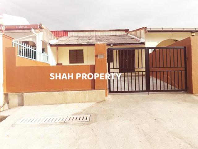 Newly Renovated 6r 2b Terrace House Section 8 Petaling Jaya