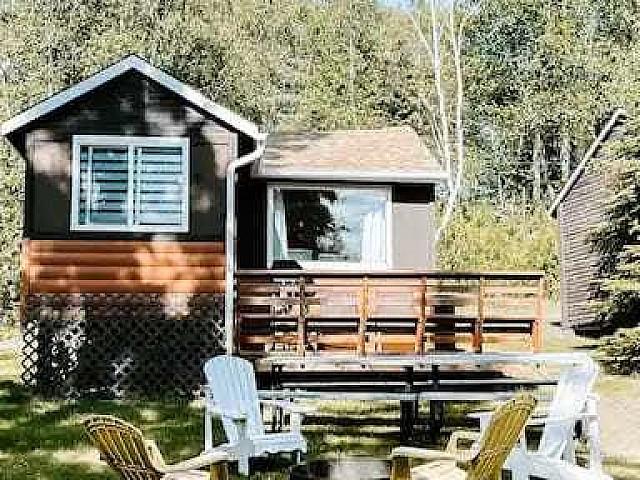 Newly Renovated Cabin For Sale
